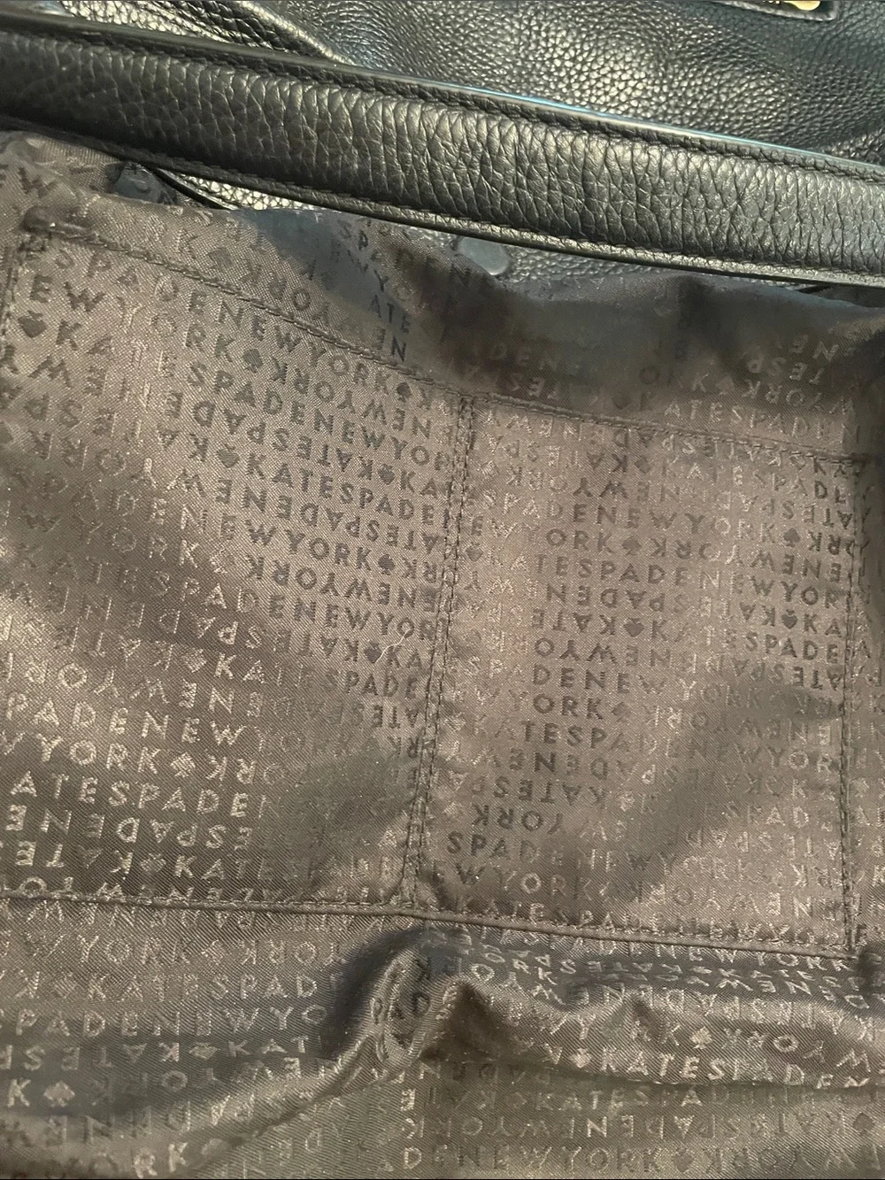 kate spade Black Pebbled Leather convertible Shoulder/Crossbody Bag C65